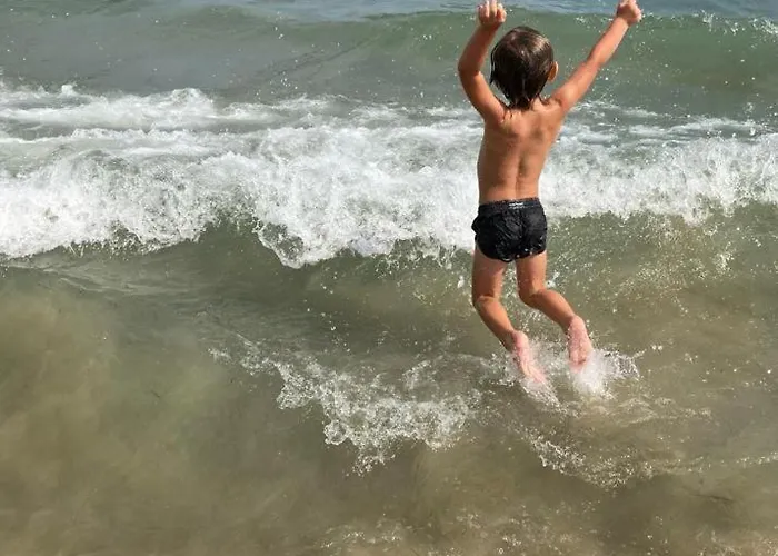 公寓 Sun Wave Near The Sea 圣弗拉斯